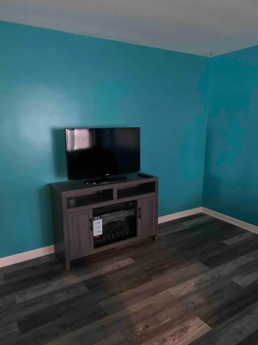 Remodeled House Minutes To Falls Attractions Villa Niagara Falls Exterior photo